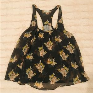 2 for $15, 3 for $20 ⭐️ Kimchi blue floral blouse